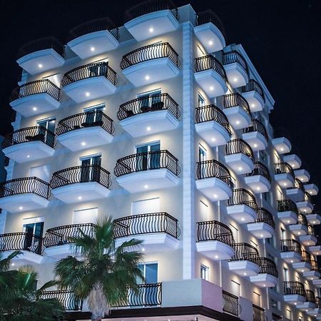 Shëngjin Soluna Apartments מראה חיצוני תמונה