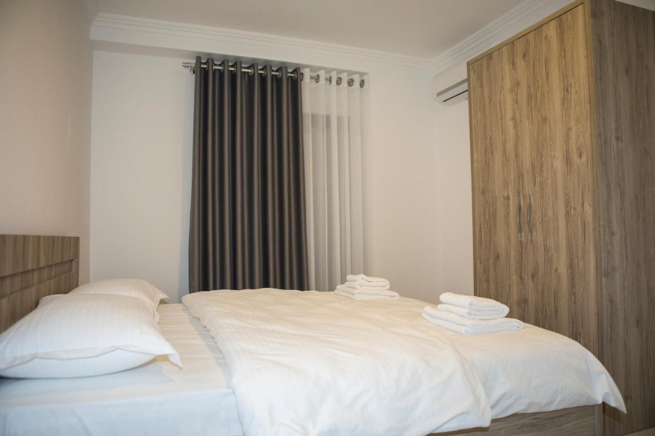 Shëngjin Soluna Apartments מראה חיצוני תמונה