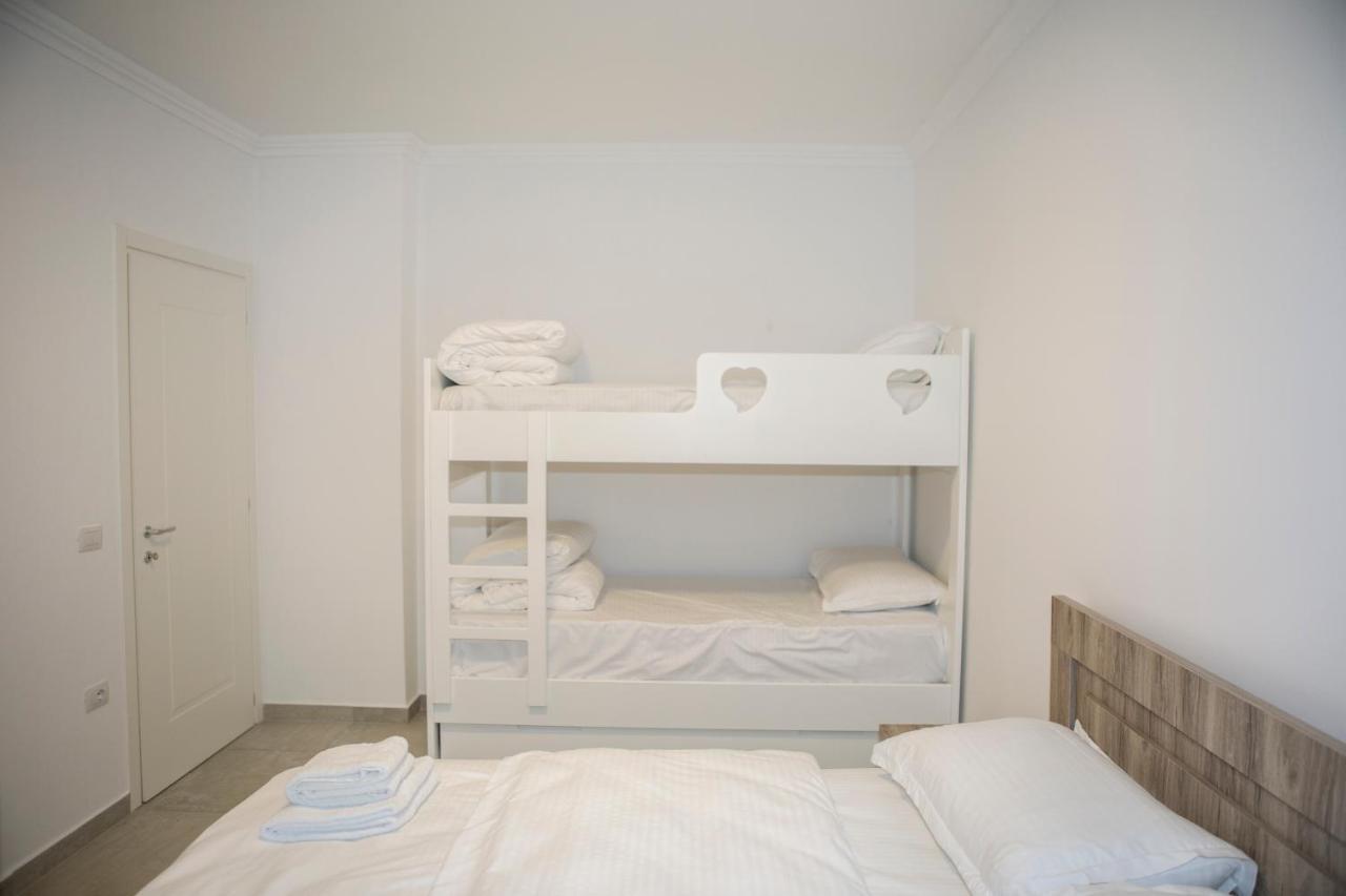 Shëngjin Soluna Apartments מראה חיצוני תמונה
